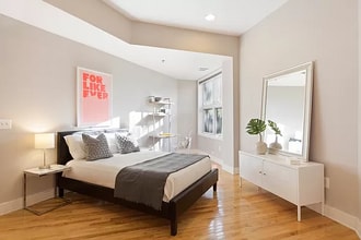 61 Grand St, Unit 3F in Jersey City, NJ - Foto de edificio - Building Photo