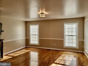 14 Antietam Loop in Stafford, VA - Building Photo - Building Photo