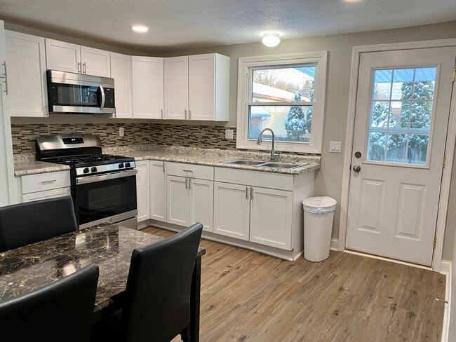 2520 42nd St NW, Unit 2520 in Canton, OH - Foto de edificio - Building Photo