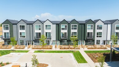 Lupine Longmont in Longmont, CO - Foto de edificio - Building Photo