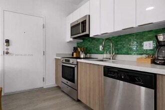 136 NW 26th St in Miami, FL - Building Photo - Building Photo