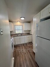 66 Old Concord Turnpike in Barrington, NH - Building Photo - Building Photo