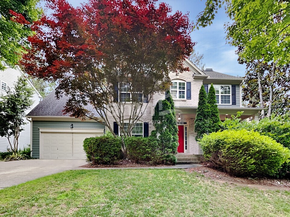 258 Harmony Lake Dr in Canton, GA - Building Photo