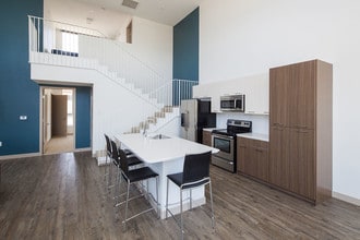 Village Lofts in Los Angeles, CA - Building Photo - Building Photo