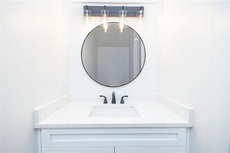 3604 Pineview Cir NW in Duluth, GA - Building Photo - Building Photo