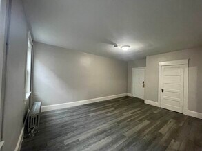 1101 Elm St in Manchester, NH - Building Photo - Building Photo