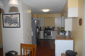3000 W 82nd St in Minneapolis, MN - Building Photo - Building Photo