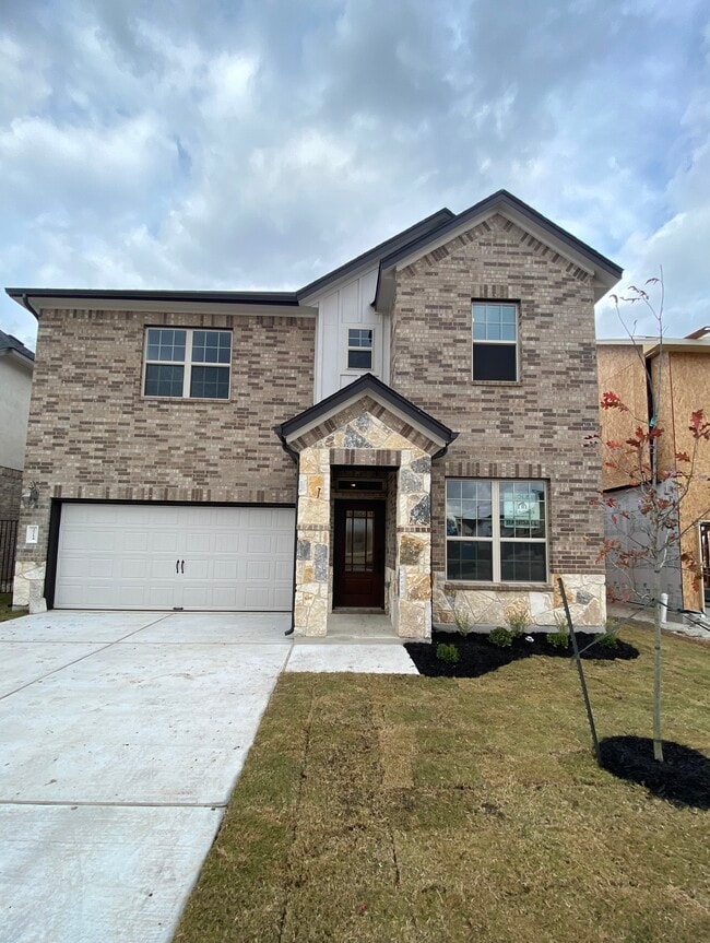 property at 2714 Sebring Cir