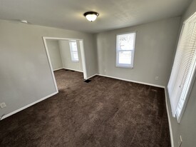 1301 S. 13th St. in Burlington, IA - Building Photo
