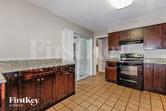 4017 Lana Dr in Lakeland, FL - Building Photo - Building Photo