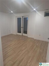 4900 Brookside Ct in Coopersburg, PA - Foto de edificio - Building Photo