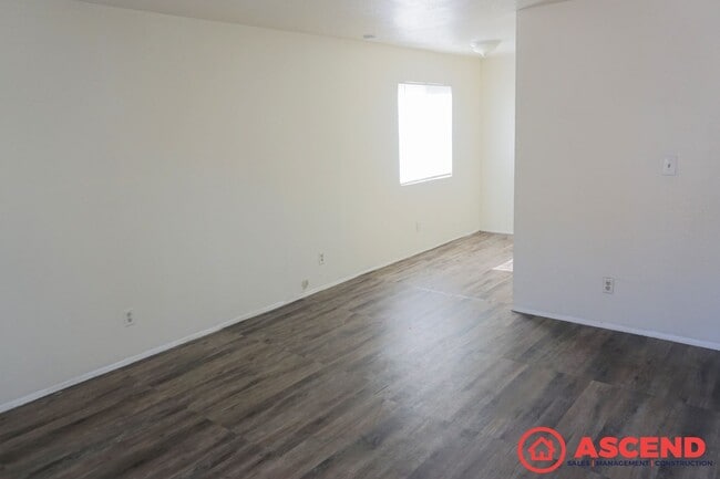 116 Northrup St in Bakersfield, CA - Building Photo - Building Photo