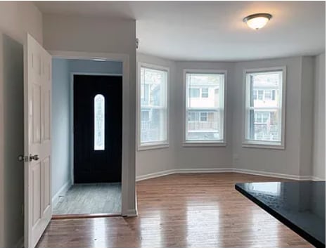 84 Neptune Ave in Jersey City, NJ - Building Photo - Building Photo