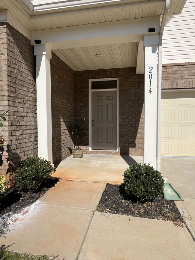 2014 Birch Arbor Ct in Charlotte, NC - Building Photo - Building Photo