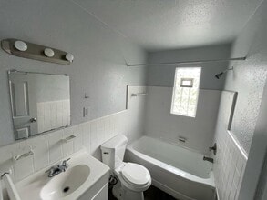8203 Brace St in Detroit, MI - Building Photo - Building Photo