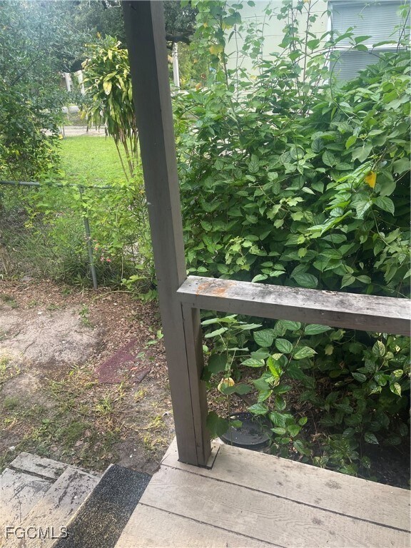 property at 2107 Franklin St