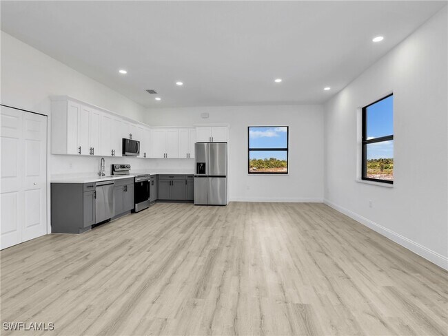 property at 633 Cane St E