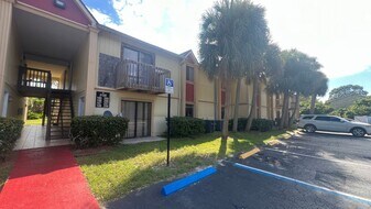 2130 Forest Knoll Dr NE in Palm Bay, FL - Building Photo