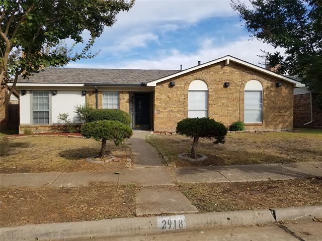 2918 Green Meadow Dr in Garland, TX - Building Photo