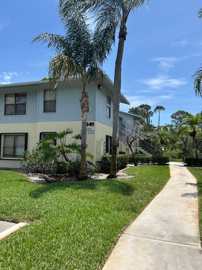 property at 6541 SE Federal Hwy