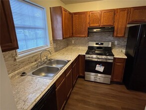 3839 Henry Ct in Acworth, GA - Building Photo - Building Photo