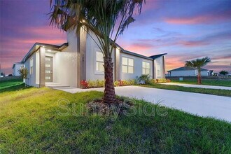 804 Colville Dr in Poinciana, FL - Building Photo - Building Photo
