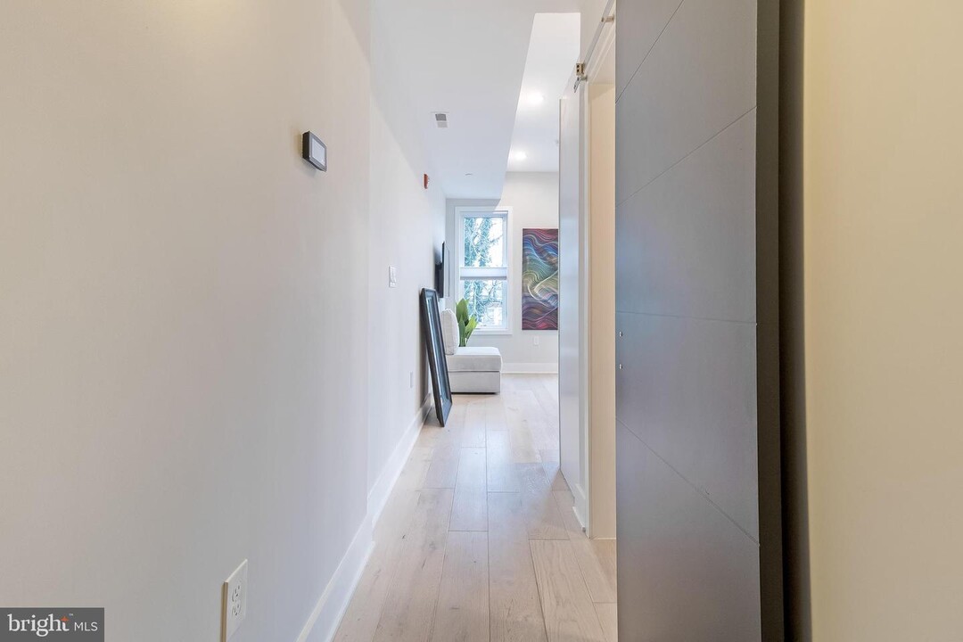 7129 Georgia Ave NW-Unit -5 in Washington, DC - Building Photo