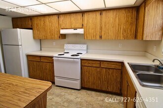 204 Jody Ct in Largo, FL - Building Photo - Building Photo