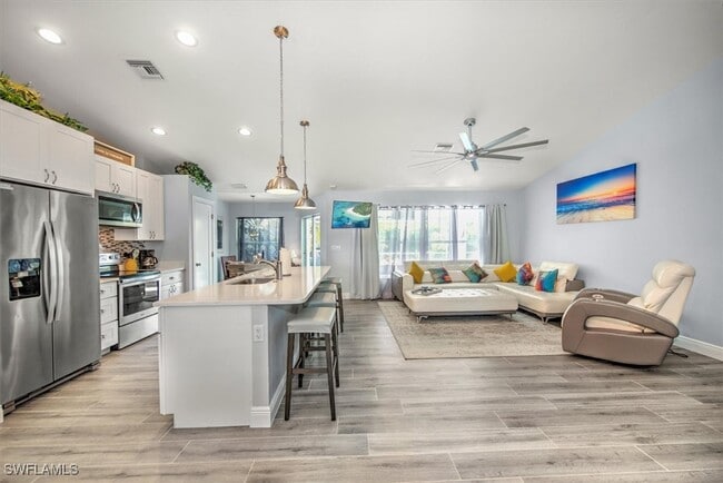 property at 299 S Heathwood Dr