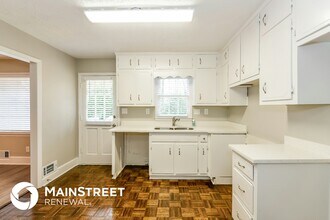 17 Juliana Ct in Ellenwood, GA - Building Photo - Building Photo