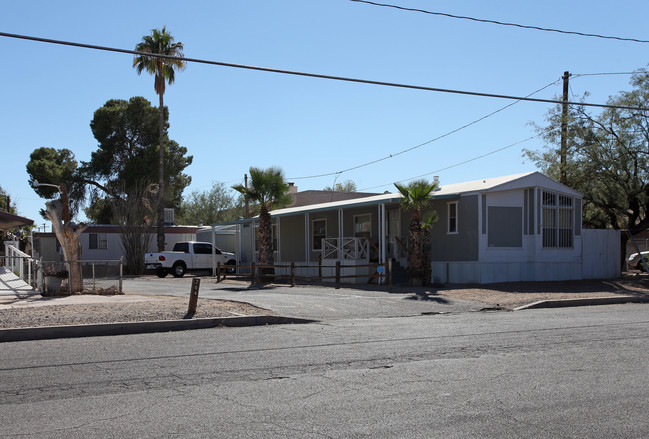 264 E Pastime Rd in Tucson, AZ - Foto de edificio - Building Photo