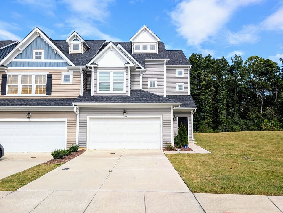 248 Shingle Oak Rd in Wake Forest, NC - Building Photo