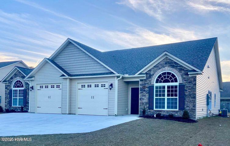3221 Gordon Dr in Greenville, NC - Building Photo