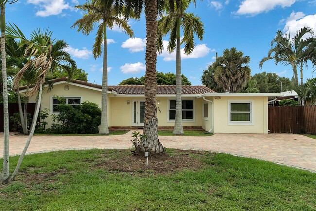 property at 2600 NE 22nd St