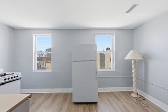 546 N Fulton Ave in Baltimore, MD - Building Photo - Building Photo