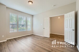 10613 Lansdowne Ln in Rowlett, TX - Building Photo - Building Photo