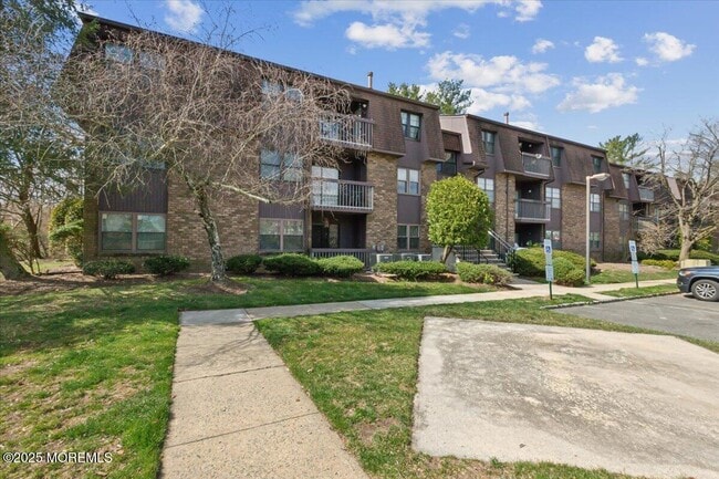 property at 1714 Country Mill Dr