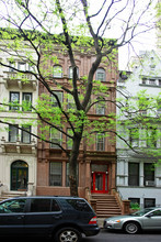 26 W 90th St in New York, NY - Building Photo - Building Photo