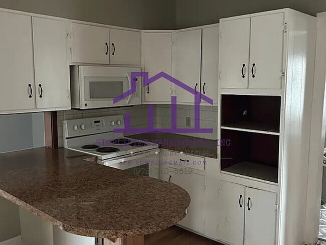 192-194-194 Pine St in Fitchburg, MA - Building Photo - Building Photo