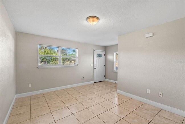 210 N East St in Maitland, FL - Building Photo - Building Photo