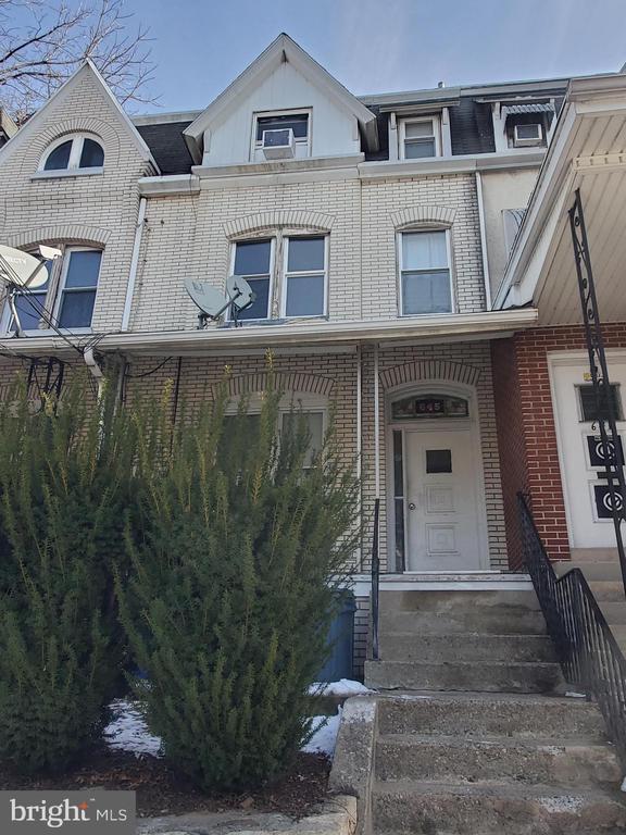 property at 645 N 3rd St