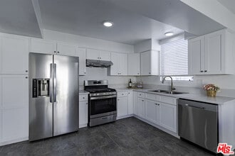 1017 S Bedford St in Los Angeles, CA - Building Photo - Building Photo
