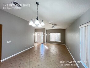 4067 SW 46th Terrace in Ocala, FL - Building Photo - Building Photo