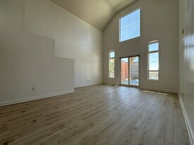 215 E McKinley St in Phoenix, AZ - Building Photo