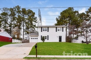 3326 Newbury Rd in Norcross, GA - Building Photo