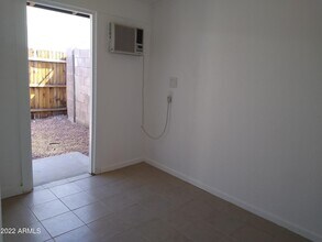 1627 E Pinchot Ave in Phoenix, AZ - Building Photo - Building Photo