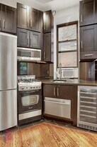 246 Mott St in New York, NY - Building Photo