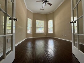 5034 Big Meadow Ln in Katy, TX - Foto de edificio - Building Photo