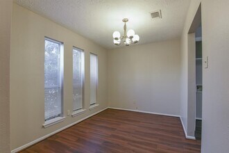 16959 Nicole Ln in Houston, TX - Building Photo - Building Photo