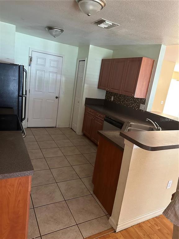 506 Myakka Ct in Poinciana, FL - Building Photo - Building Photo